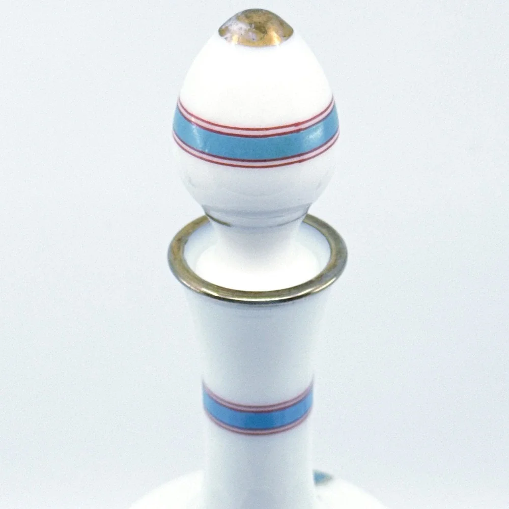 Vintage Grand Marnier Milk Glass Decanter Cuvee Speciale Greco Roman W/ Stopper